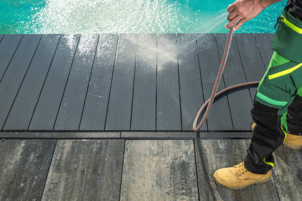 Best Roof Power Washing Services  in Fair Oaks, VA